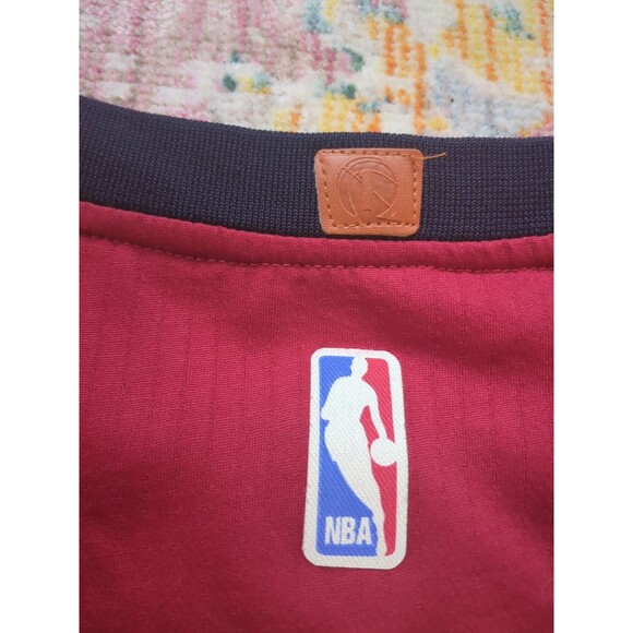 Youth Dwyane Wade #9 Cleveland Cavaliers Nike Jersey Maroon Size L NBA - Picture 5 of 5